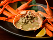 【富山　旬の味覚】富山湾の女王『紅ズワイガニ』をまるまる一杯付けたスタンダード「万葉の膳」