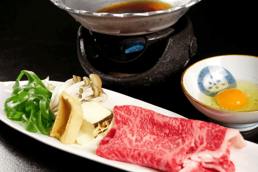 （料理例）近江牛すき焼き　※時期によって提供のない場合あり