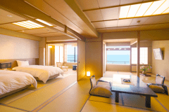 【和室12.5帖＋ツイン＋檜風呂】ご家族、グループ旅行でも“ゆったりと”＜二間続きの特別室＞