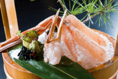 【夕食17:30】冬の味覚の王者「活け蟹」を食す♪