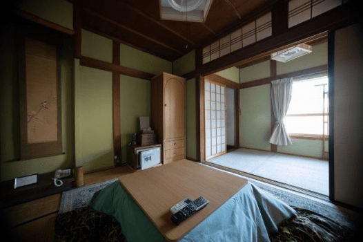 【本館】中部屋（1室2名様まで）※禁煙