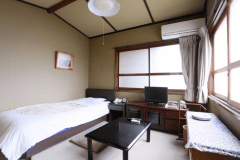 【本館】小部屋（1室1名様まで）※禁煙