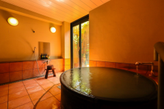 無料貸切風呂「紺碧の湯」