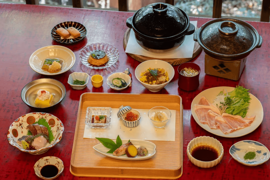 【僅限事先信用卡支付 / 不可退款】含晚餐和早餐方案【四季旬味創意料理&rdquo;天拜會席&rdquo;】