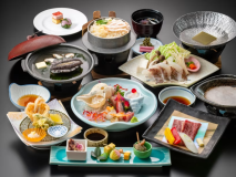【ハイグレード】温泉旅行は何より食事重視！その日の仕入れから献立を決める数量限定「輝（かがやき）膳」
