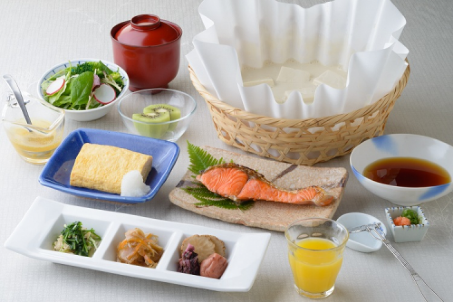 【直前割】引き上げ湯葉の体にやさしい朝ごはん〈一泊朝食付　IN21時まで〉