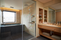 【带银泉】套房『八角莲』特大床 + 书房 + 银泉半露天【65平方米】 【带银泉】套房『八角莲』特大床 + 书房 + 银泉半露天【65平方米】