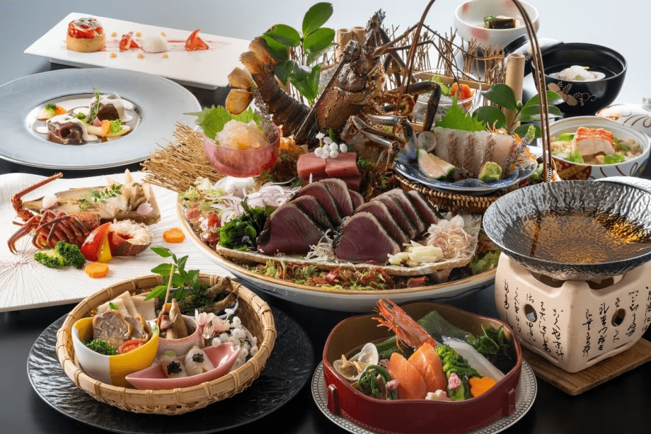 【旬彩物語／朧月コース】ぷりぷりの伊勢海老姿造りや四万十牛希少部位の食べ比べなど匠の技で綴る土佐の春