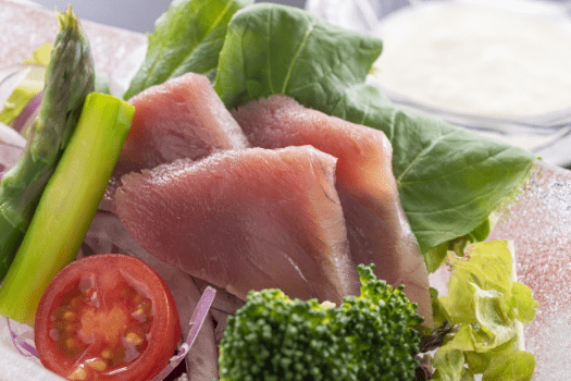 鰹サラダ仕立て