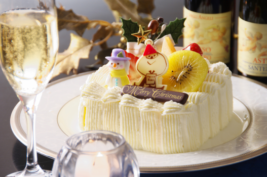当館専属パティシエが作る「クリスマスケーキ」付！※写真はイメージです。
