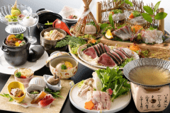 【旬彩物語／雪見コース】黒毛和牛によさこい尾鶏やどろめ、カンパチ旬魚などのお刺身、皿鉢料理を堪能！