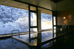 【風呂】白銀の世界を楽しみながらゆっくりと