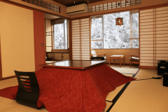 【青嵐】冬はこたつでほっこりと雪化粧を楽しめます。 【青嵐】冬はこたつでほっこりと雪化粧を楽しめます。