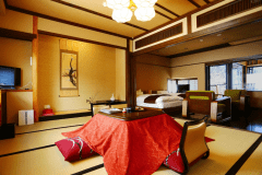 【藤】冬の楽しみ、ほっこりこたつの和洋室。 【藤】冬の楽しみ、ほっこりこたつの和洋室。