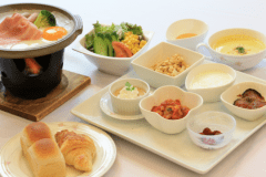 朝食は洋食と和食から選べます