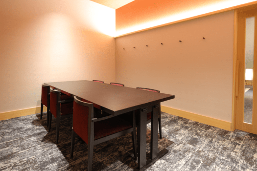 ダイニングもみじ