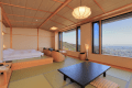 和洋室「こでまり」は開放感がありグループ旅行に最適です。 和洋室「こでまり」は開放感がありグループ旅行に最適です。