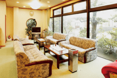 ロビーラウンジ