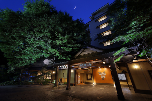 【外観夜景】万葉集には｢橘｣について度々詠まれております。