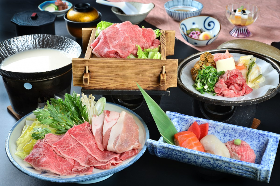 【飛騨牛三味コース★第1弾】奥飛騨グルメを満喫♪飛騨牛盛り沢山の会席コース！