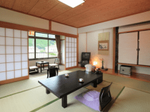 【愛犬宿泊可】＜食事処＞　和室10畳+広縁　2F（バス無）