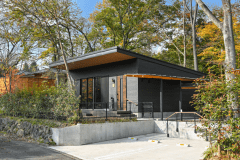 E Type　別棟＋リビング＋ベッドルーム＋シャワー・ドッグラン付き