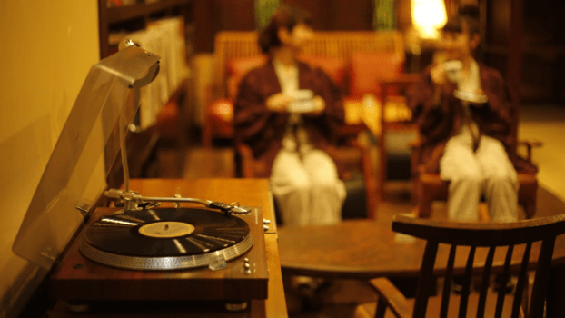 セルフラウンジ「K'sバー」でのひととき