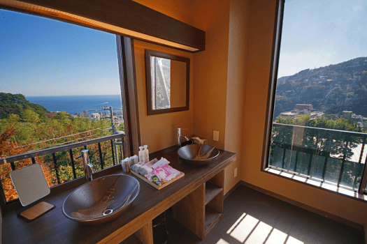 露天風呂付きファミリー特室　パウダールーム