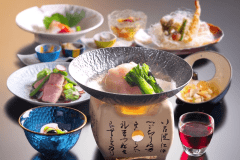 上州麦豚の鍋がメイン　伊香保御膳