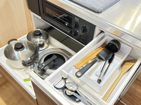 調理器具も種類豊富に取り揃えております。