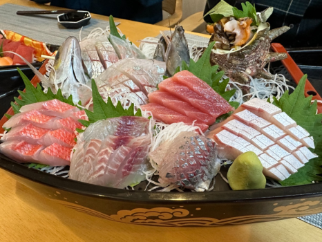 【地物を楽しもう！】伊東の贅沢海鮮舟盛と半露天風呂付の贅沢プラン（1泊2食付）