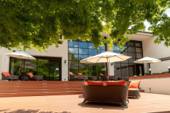 【八ヶ岳ホテル風か】大切な方との「思い出旅」は風かにおまかせ。標高1000mの自然豊かな八ヶ岳にあるホテル風かでしか体験できないたくさんのおもてなしを満喫ください！