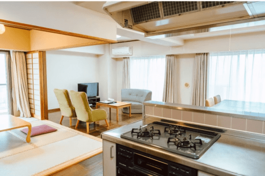 ４月だけ！！【平日限定｜1室25,000円】6名まで同料金！春のグループ貸切ステイプラン（素泊まり）