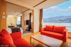 【オーシャンリゾートホテル&スパ うみんぴあ】客室：オーシャンホライゾン スイート