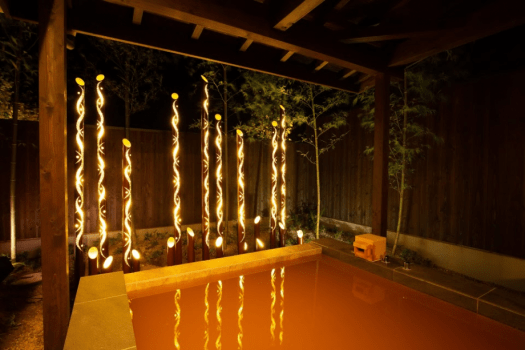 【素泊まり／ルームチャージ】温泉＆プール付き1棟貸切ヴィラ