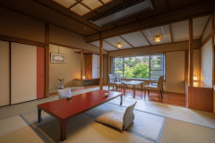 ■東館和室10帖■バストイレ付（スタンダード客室）【禁煙ルーム】