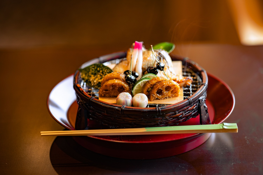 旬の『味』を五感でお楽しみください。 旬の『味』を五感でお楽しみください。