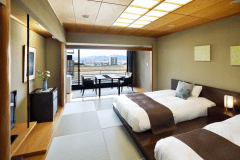 川側和モダンベッドルーム