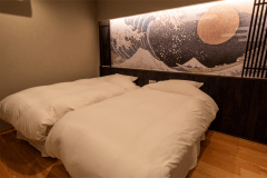 【離れ客室　tsuki-月】八の棟（2階寝室）