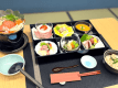 【期間限定】旬の味覚をお手軽に食す松花堂弁当　落ち着いて食事を楽しめるスタイル