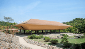 洸庭　Photo : Nobutada OMOTE