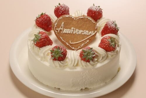 【記念日】ケーキ＆スパークリングワイン付き「アニバーサリープラン」（素泊まり）