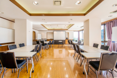 カンファレンスルーム カンファレンスルーム