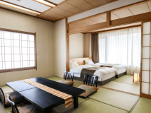 【禁煙】西館和洋室10畳+7.5畳（バス・トイレ付）
大浴場からもほど近く、落ち着いた雰囲気の純和風和室にツインベッドをご用意。 二間続きのお部屋で、グループやご家族の滞在に人気です