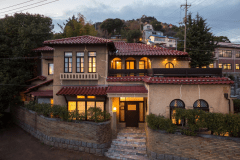 島居邸洋館「1日1組限定  一棟貸切」