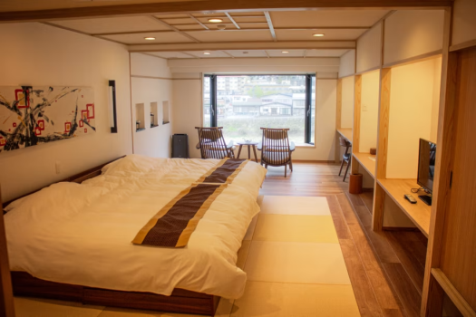[Renewed guest room] Comfort room 60㎡ (Hollywood twin bed / capacity 4 people)