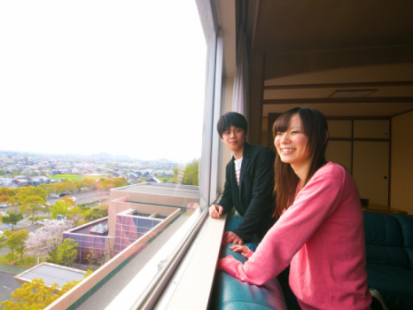 “目の前に広がる山々”を眺めながら、ゆったりとした時間を