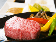 ◆讃岐オリーブ牛◆瀬戸内の暖かな風土に育まれた特選和牛は“絶品の一言”