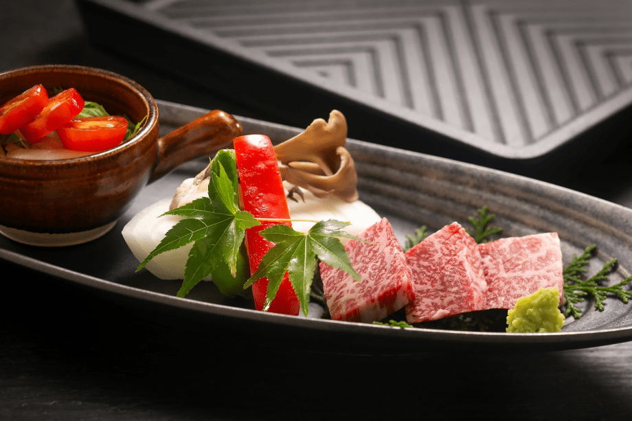 芳醇なあじわいの和牛をお楽しみください。