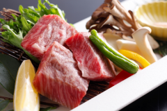 芳醇なあじわいの和牛をお楽しみください 芳醇なあじわいの和牛をお楽しみください